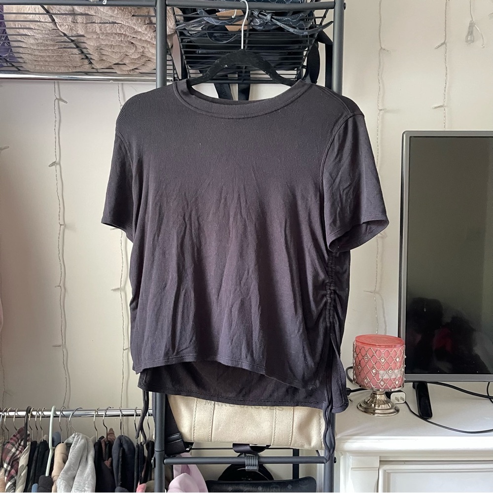 Lululemon side cinch tee